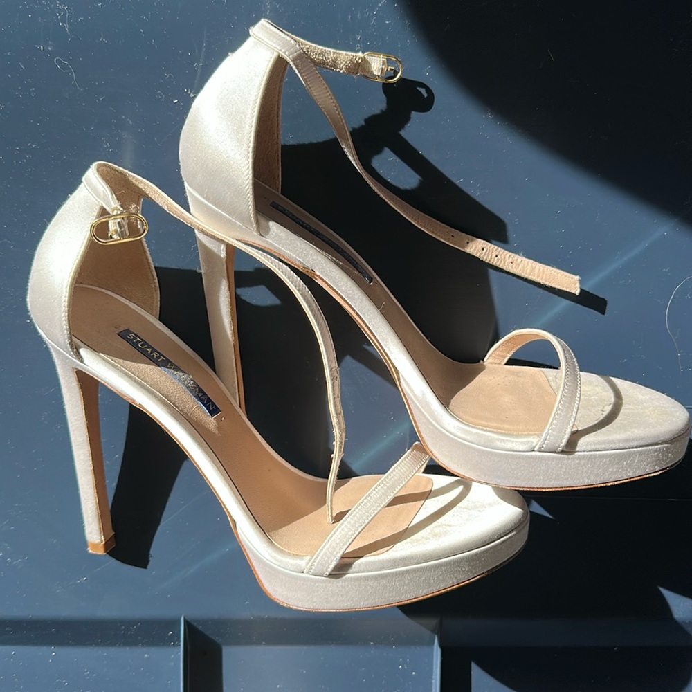 Stuart Weitzman white satin platform nudist